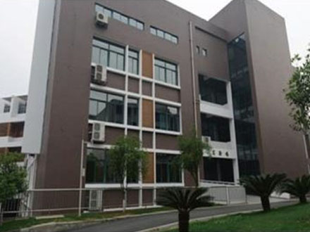 瓷磚也要“敷面膜” 輕松清潔污垢